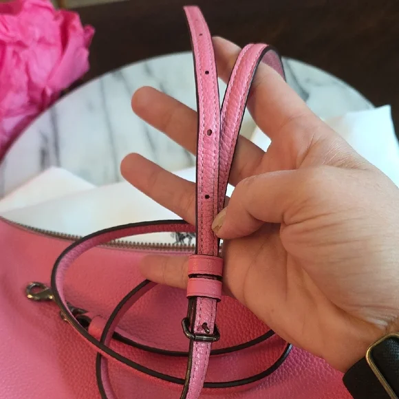 Coach Chelsea Pink Leather Shoulder Bag, 2017 Includes Dust Bag! 💖 - Picture 15 of 17